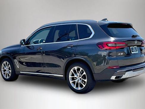 Used 2022 BMW X5 xDrive40i w/ Premium Package AWD/4WD image 4