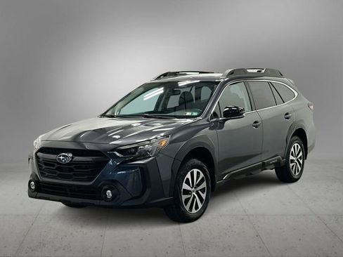 Certified 2025 Subaru Outback Premium AWD/4WD image 1