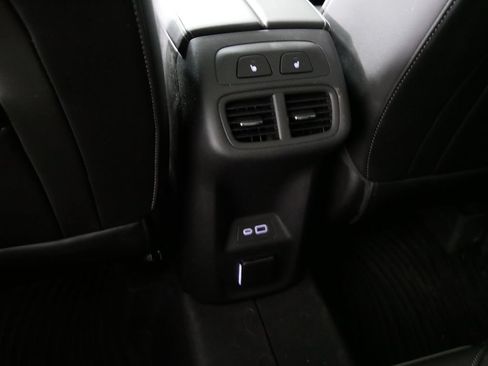 Used 2023 Buick Envision Avenir AWD/4WD image 20