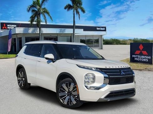 New 2026 Mitsubishi Outlander SEL FWD image 1