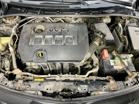 Used 2012 Toyota Corolla LE FWD image 5