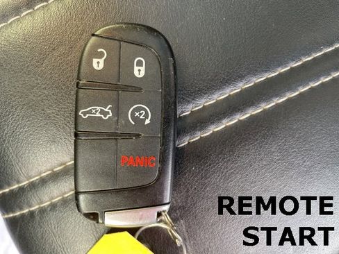 Used 2014 Chrysler 300 S image 6