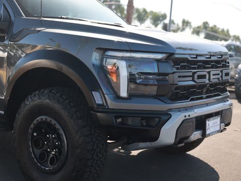 Used 2025 Ford F150 Raptor image 7