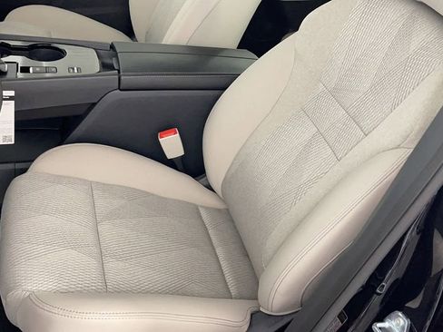 New 2025 Nissan Rogue SV image 12