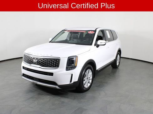 Used 2021 Kia Telluride LX image 2