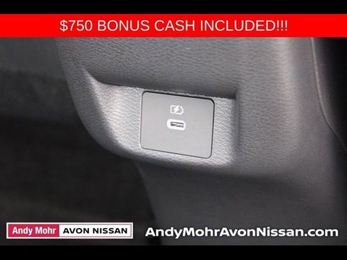 New 2025 Nissan Versa SV w/ Trunk Package FWD image 14