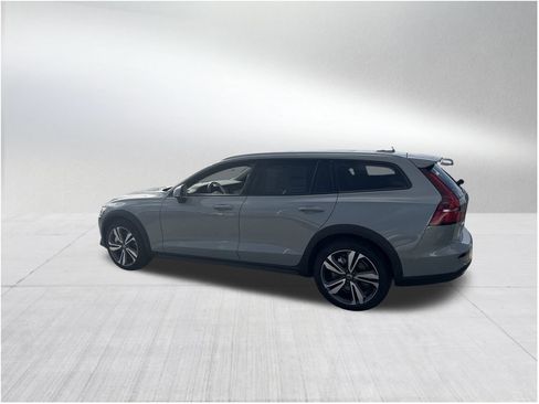 New 2026 Volvo V60 B5 Cross Country Plus w/ Protection Package Premier image 2
