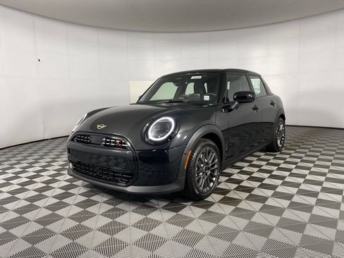 New 2026 MINI Cooper S image 3