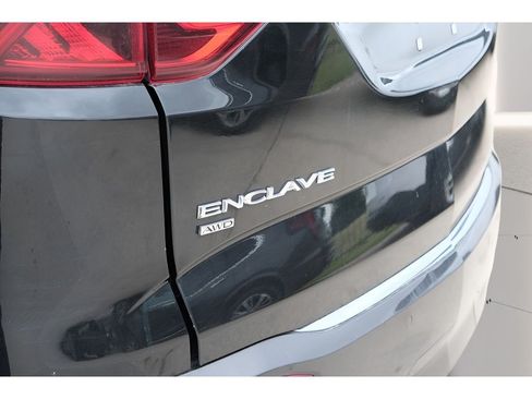 Used 2024 Buick Enclave Premium AWD/4WD image 44