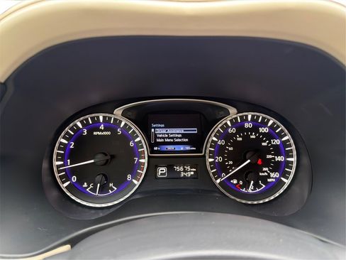 Used 2019 INFINITI QX60 Luxe w/ Essential Package image 16