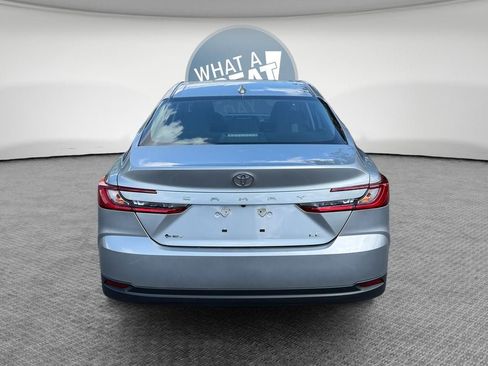 Certified 2025 Toyota Camry LE FWD image 5