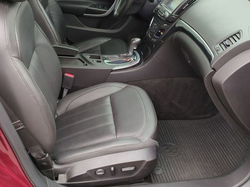 Used 2016 Buick Regal Premium w/ Driver Confidence Package #1 image 23