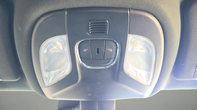Used 2024 Jeep Compass Limited AWD/4WD image 19