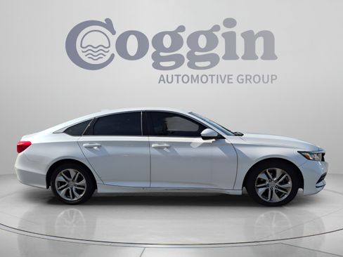 Certified 2019 Honda Accord LX image 7