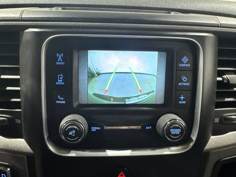 Used 2015 RAM 1500 Express RWD image 9