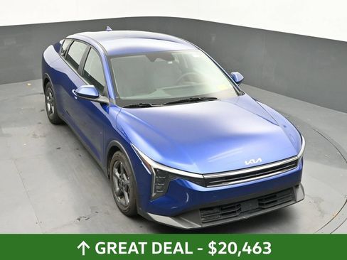 Used 2025 Kia K4 FWD image 35