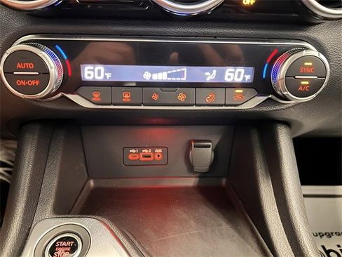 Used 2021 Nissan Sentra SV w/ Trunk Package image 21