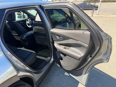 Used 2024 Chevrolet Blazer EV LT AWD/4WD image 37