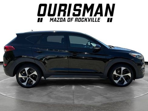 Used 2016 Hyundai Tucson Sport FWD image 7