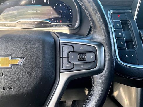 Certified 2022 Chevrolet Suburban Premier image 12