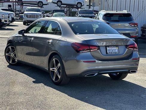 Used 2022 Mercedes-Benz A 220 image 6