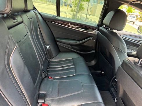 Used 2017 BMW 530i RWD image 21
