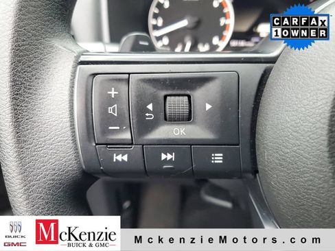 Used 2024 Nissan Rogue SV AWD/4WD image 11