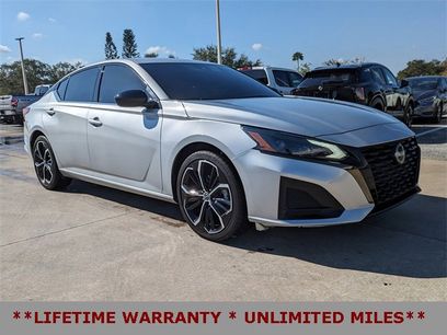 Used 2023 Nissan Altima 2.5 SR