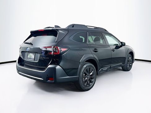 Used 2025 Subaru Outback Onyx Edition AWD/4WD image 9