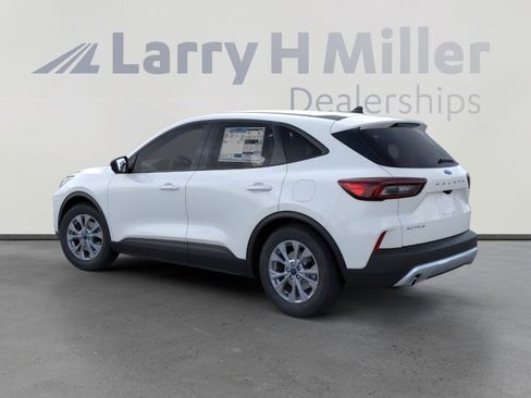 New 2026 Ford Escape Active image 4
