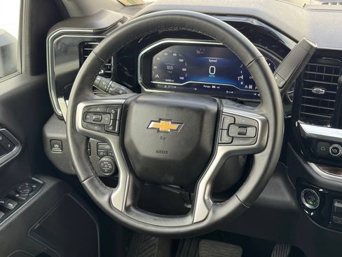 Used 2025 Chevrolet Silverado 2500 LT w/ Convenience Package AWD/4WD image 27