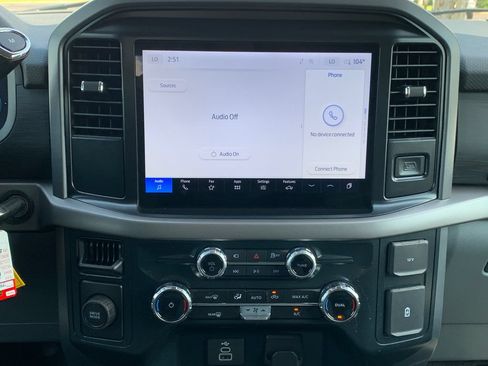 Used 2025 Ford F150 XLT w/ Equipment Group 301A Standard RWD image 15