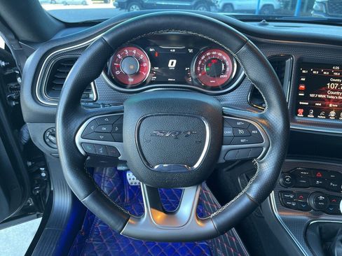 Used 2016 Dodge Challenger SRT Hellcat image 12