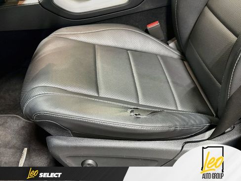 Used 2021 Mercedes-Benz GLS 450 4MATIC image 21