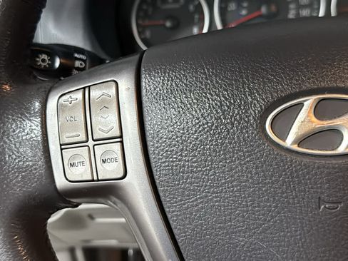 Used 2010 Hyundai Veracruz GLS AWD/4WD image 12