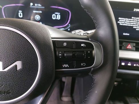 Used 2025 Kia Sportage X-Line w/ Premium Package image 40