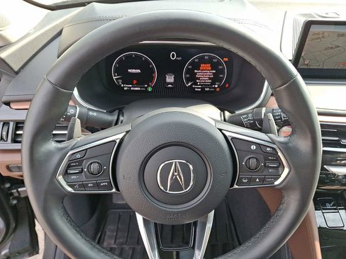 Used 2023 Acura MDX SH-AWD w/ Technology Package image 21