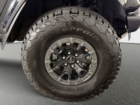 Used 2024 Ford Bronco Raptor w/ Interior Carbon Fiber Pack 6 AWD/4WD image 21