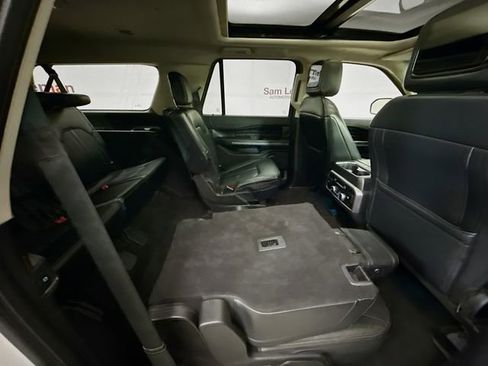Used 2019 Ford Expedition Max Platinum image 31