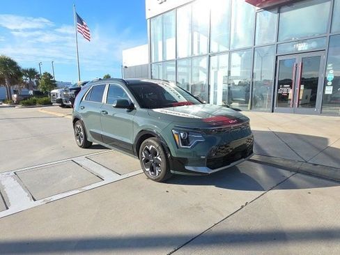 Used 2024 Kia Niro Wind image 3
