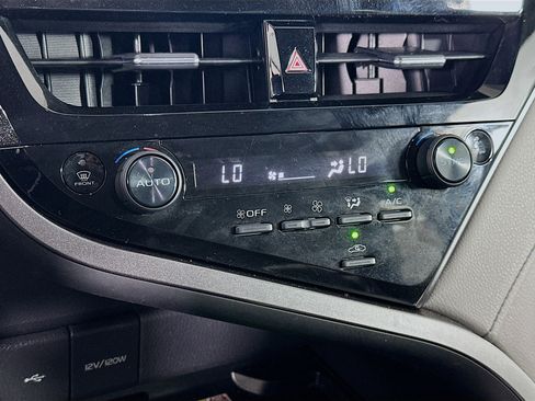 Used 2023 Toyota Camry XLE w/ Navigation Package image 24