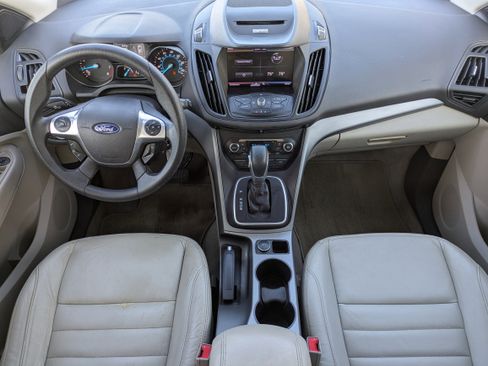 Used 2014 Ford Escape SE w/ Equipment Group 201A image 18