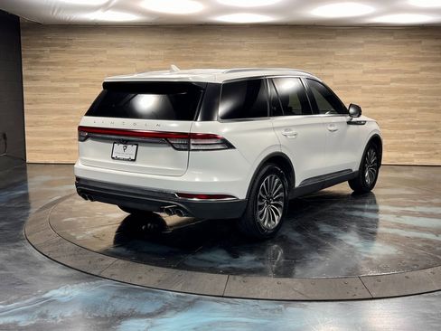 Used 2022 Lincoln Aviator Reserve w/ Elements Package Plus image 10