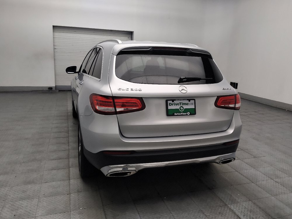 Used 2019 Mercedes-Benz GLC 300 4MATIC w/ Premium Package image 6