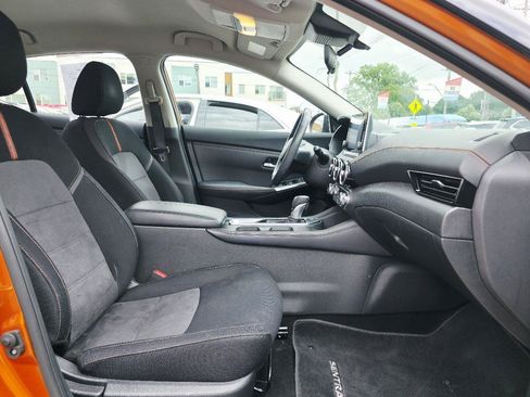 Used 2021 Nissan Sentra SR FWD image 16