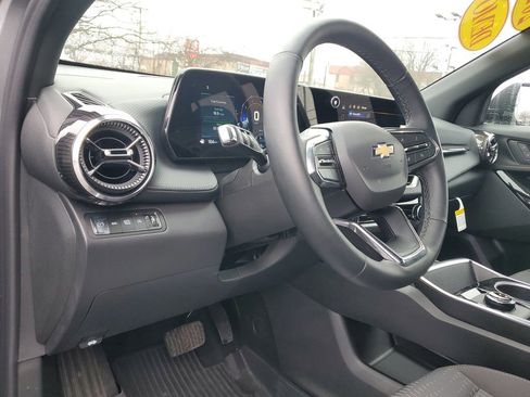 New 2026 Chevrolet Equinox LT image 14