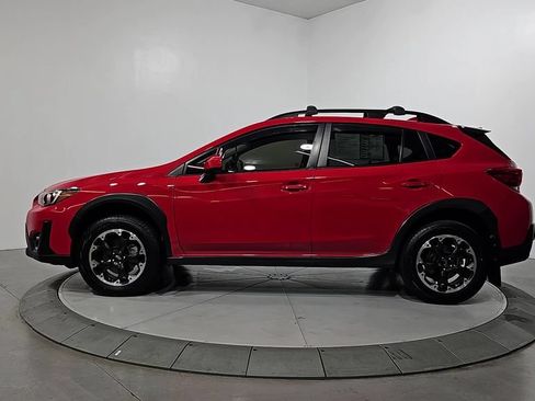 Used 2021 Subaru Crosstrek 2.0i Premium AWD/4WD image 2