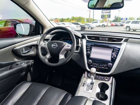 Used 2017 Nissan Murano Platinum AWD/4WD image 24