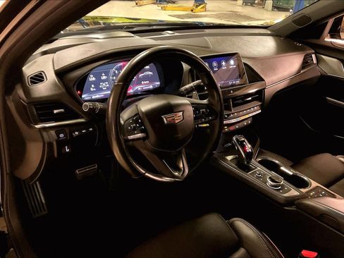 Used 2023 Cadillac CT4 V w/ Technology Package image 16