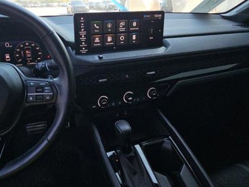 Used 2024 Honda Accord Sport image 7